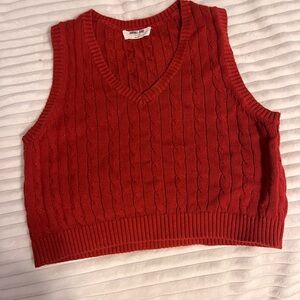 Double Zero sweater vest